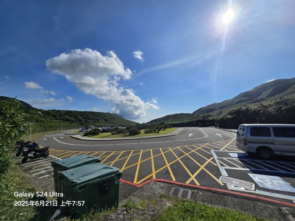 2025-06-21臺北大縱走第二段：二子坪至小油坑2821019