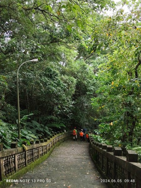 走訪新北市中和區及土城區的名勝古蹟：圓通禪寺、牛埔頭山、新加坡山2518385