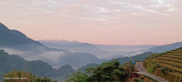 跟著雲海達人山友追雲趣-坪林南山寺&開眼崙2370535