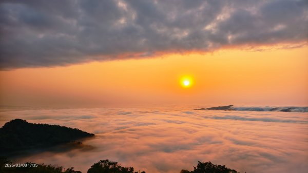 #馬那邦山 #夕陽 #雲海 #雲浪 3/82730354