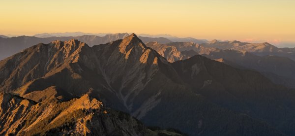 20251003-1006 南湖群峰四天6座百岳2919802