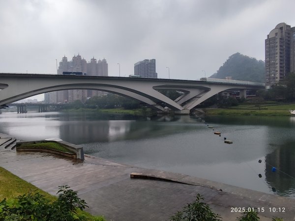 2-2 新店溪左岸自行車道→陽光運動公園→陽光橋→奇蹟公園2690913