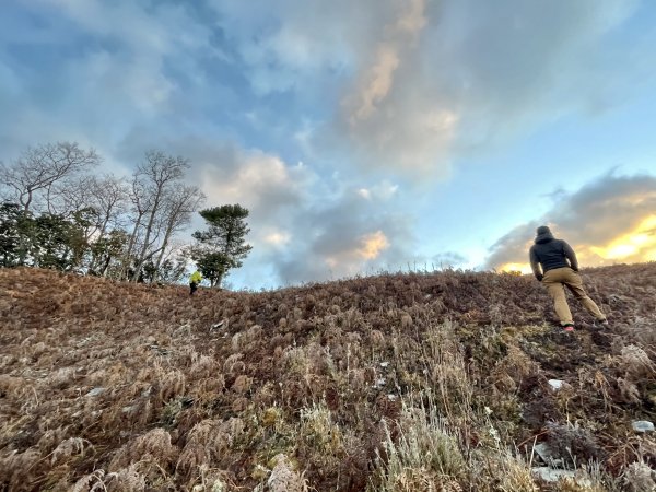 卡社山、拉夫朗山、加年端山 (三)1357551