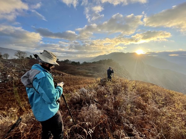 卡社山、拉夫朗山、加年端山 (三)1357566