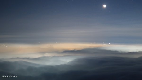 #觀音山 #月亮 #琉璃光 #雲海 #日出 #天空之城 2/14&152999664