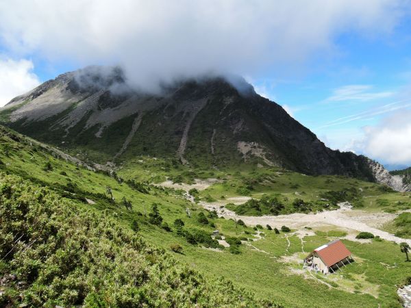 走向帝王的擁抱，南湖大山，四日愜意行