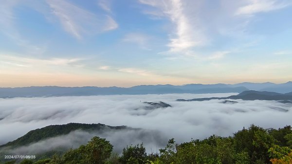 石碇趴趴走追雲趣 - 夜景 #琉璃光雲海流瀑 & 曙光火燒雲 & 藍天 #雲海流瀑 7/1&102539174