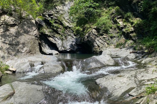 【海神宮】屏東三地門入門溯溪首選，路程短景觀美，滑瀑跳水游泳樣樣都能玩，最棒消暑場地2176489