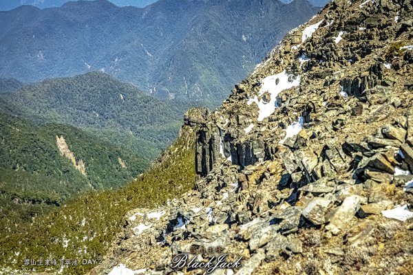 雪山主東峰下翠池919478