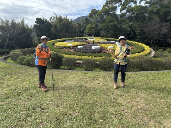 環七星山人車分道 菁苗步道 紫明溪步道 陽明書屋 花鐘
