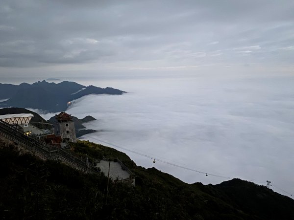 北越自由行2--攀登越南最高峰番西邦峰770284