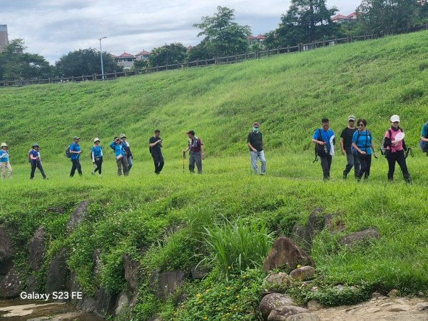 大湖公園→大溝溪生態治水園區→圓覺寺步道→圓覺瀑布→圓覺寺→鯉魚山步道【臺北大縱走 4、臺北健走趣】2849071
