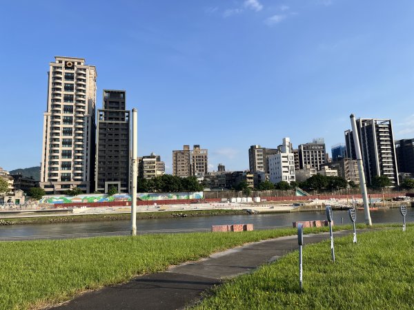 [跟著2025雙北世壯運探索雙北市-10/21] 2025_0615 彩虹木球徑（彩虹河濱公園）2815572