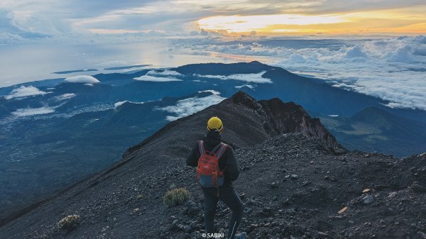 【海外健行】黯然消魂的火山攀登：龍目之巔林賈尼火山2823224