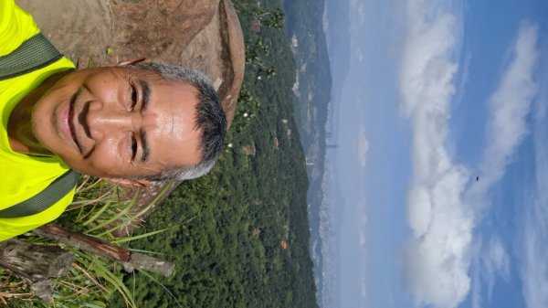 草湳二格山南窟山3122659