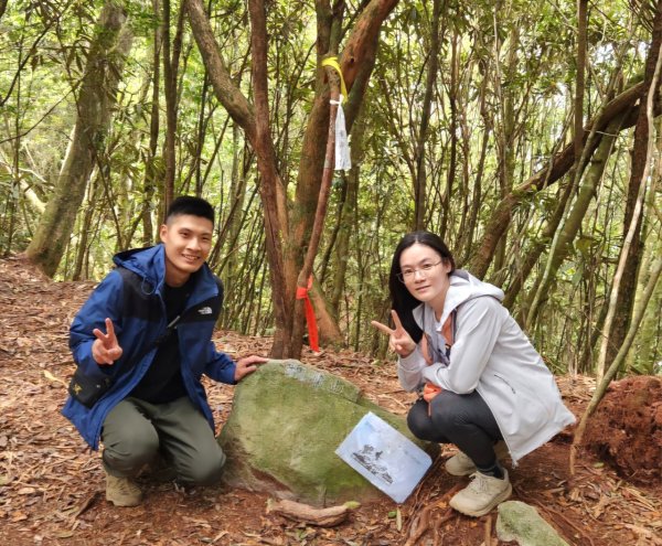 【中級山縱走】最美中級山，鳶嘴西稜縱走（鳶嘴山，醜崠山，長壽山）2741377