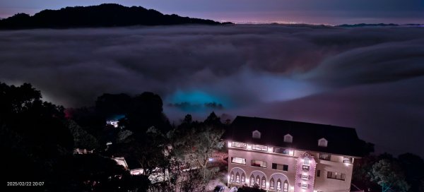 苗栗大湖 #薑麻園 #雲洞山莊 #琉璃光 #雲海 #雲瀑 2/222718362