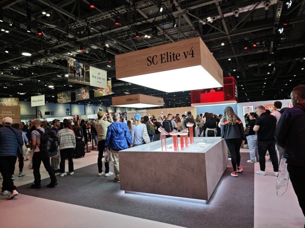 2025_0425 倫敦馬拉松順遊西歐 D7b(領倫敦馬拉松參賽物資)2793722