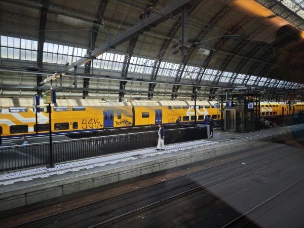 2025_0420 倫敦馬拉松順遊西歐 D2d(往鹿特丹鐵路沿線景觀)2786126