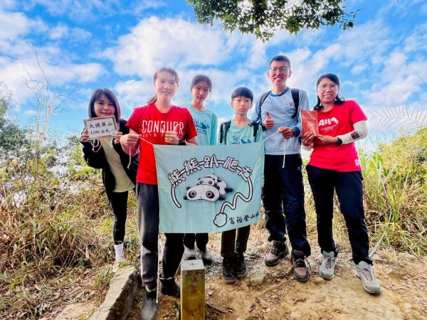🌈12/25（日）聖誕節~小百岳大橫屏山~雲海☁️滿滿+行者咖啡館+糯米橋✨FB：熊熊趴爬走🌈