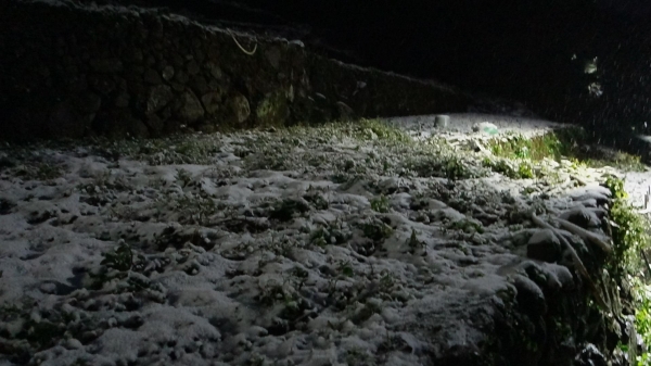 大屯主峰連峰步道，銀白世界的震撼28689