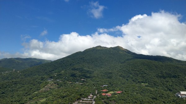 109/10/3天母古道經紗帽山上七星山1137894