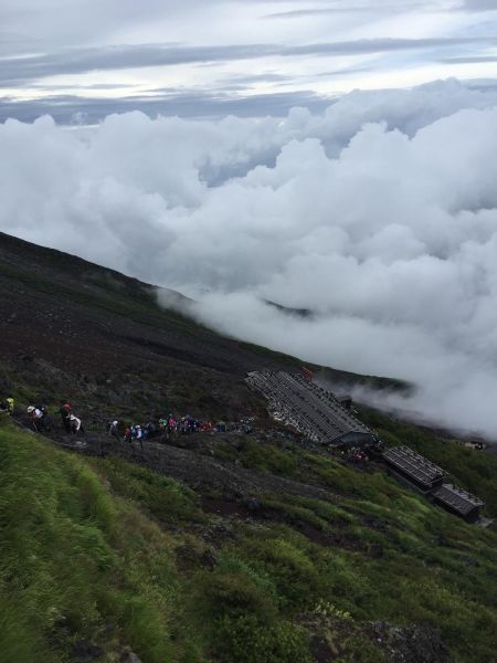 2017雨中的富士山216278