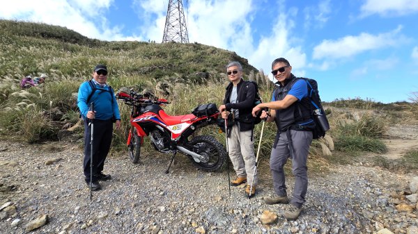 秋季品味古道與芒海的山行在猴硐牡丹山與金瓜石山2950971