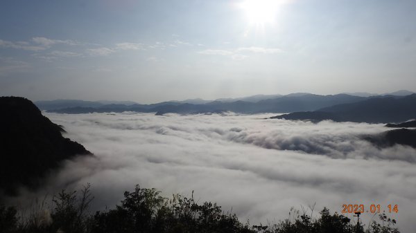 翡翠水庫壩頂/新店四十份公墓雲海+斜射光，個人在此最有層次最美的一次雲海1993147