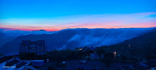 #新店四十份 #翡翠水庫壩頂 #夜景 #火燒雲 #日出 #雲瀑  #霧虹 8/112856705