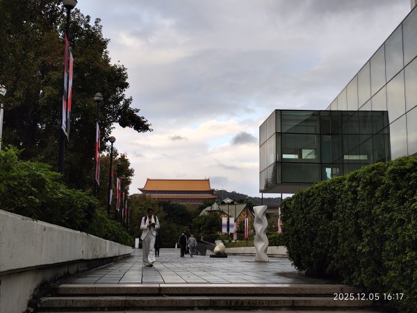 【臺北大縱走 5】碧山巖→忠勇山越嶺步道→金龍產業道路→圓明寺步道→鄭成功廟→潛園→格物台→劍潭古寺2959061