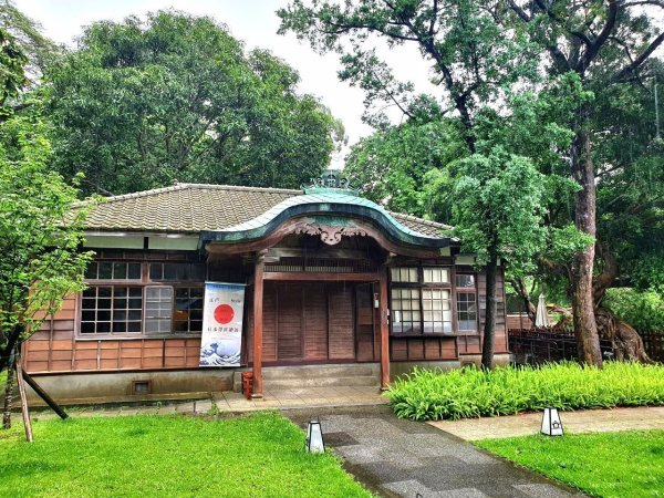 桃園神社，羊稠坑森林步道（七分山，八分山，尖山，九分山），白沙岬燈塔步道