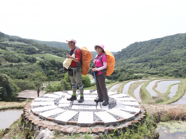 2023-05-22石門梯田景觀─大路崁步道→葵扇湖觀景點→金石古道→土地公嶺古道→嵩山百年梯田→許家石頭屋→百年石砌梯田→青山瀑布口