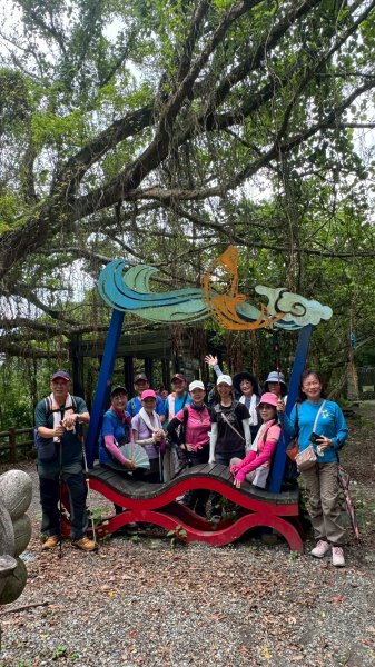 大湖公園→大溝溪生態治水園區→圓覺寺步道→圓覺瀑布→圓覺寺→鯉魚山步道【臺北大縱走 4、臺北健走趣】2849067