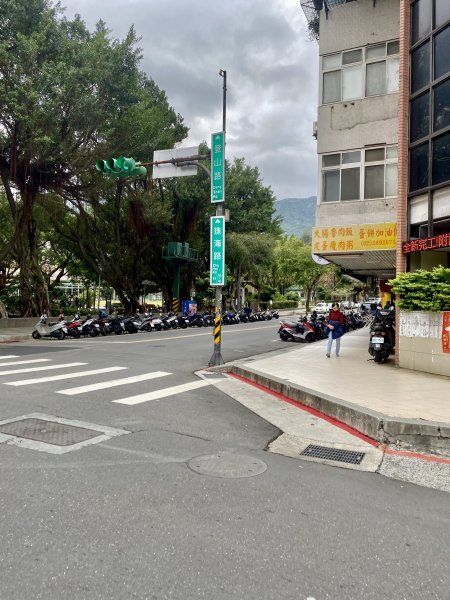 《中正山 × 紗帽山｜穿越北投古道與山林的一日縱走！》2934916