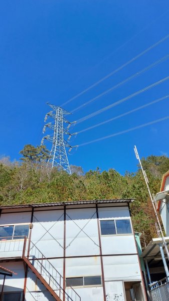 110/12/31孫海橋-丹大林道-七彩湖-六順山1576693