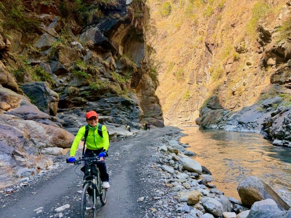 越野單車勇闖北港溪峽谷2998408