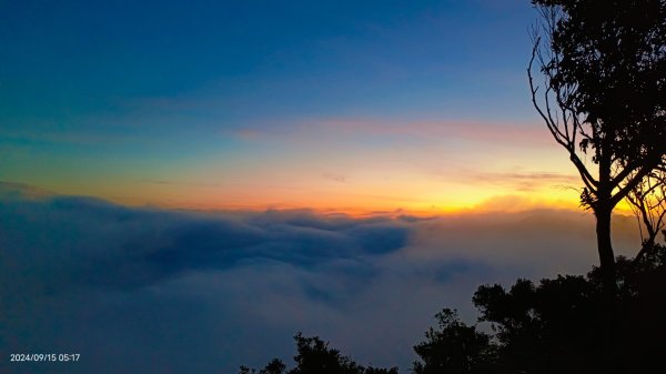 北宜郊山之濫觴 #琉璃光雲海 #火燒雲 #日出 #觀音圈 #霧虹  9/152593630