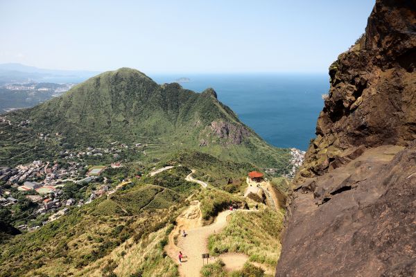 茶壺-半屏-燦光寮 早春286269