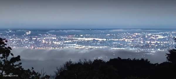 #陽明山 #琉璃光 #紅斑蛇 #新店四十份 #雲瀑 #翡翠水庫壩頂 #日出 #雲海 4/16&183037615