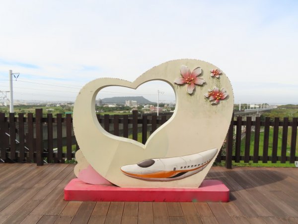 水流東桐花步道1900285