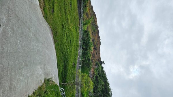 解鎖第50座小百岳#092萬人山。【爬山爬到會上癮，會不會爬到沒朋友🤣🤣】2824639