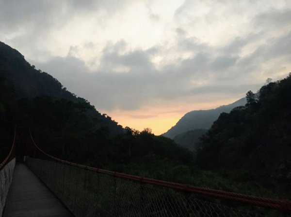 午爬水雲三星之虎山，下山遍得水雲吊橋夕景-2019/3/30