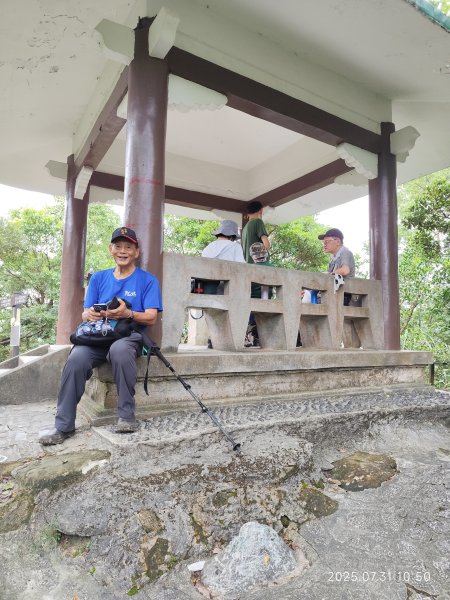 大湖公園→大溝溪生態治水園區→圓覺寺步道→圓覺瀑布→圓覺寺→鯉魚山步道【臺北大縱走 4、臺北健走趣】2849151