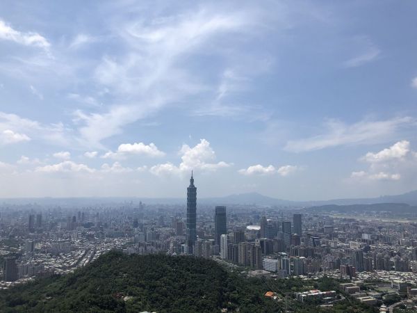 四獸山花草旅379074