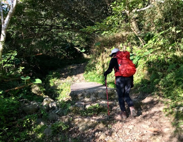 山水雲天都蘭山250839