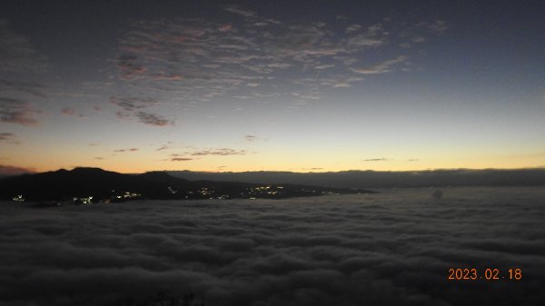觀音山日出雲海+觀音圈+下弦月+曙光火燒雲&太平濱海步道晚霞海霧&琉璃光2/182035152
