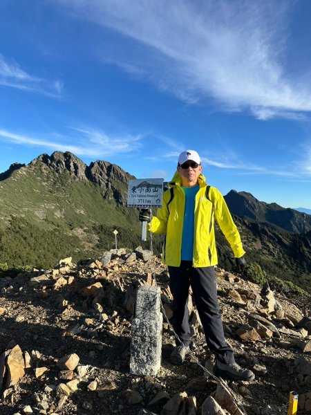 2024/09/27-0930帶2位神隊友76歲老爸、老朋友呂哥，玉山後四峰一遊但未竟。。。被山陀兒2607180