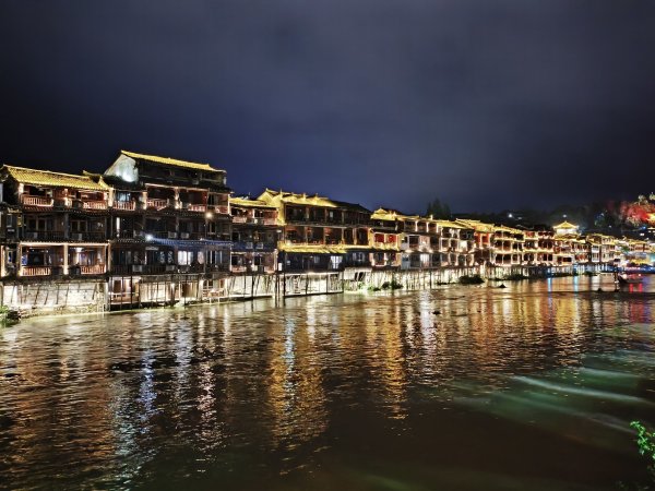 【海外健行】三千奇峰，八百秀水 - 張家界3037745