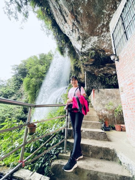 20250413 銀河洞越嶺步道-六分山-待老坑山-員潭子坑山2761193